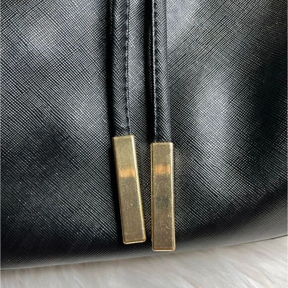 Kalklaguo Zip Up Mini Back Pack Black & Gold main image 6